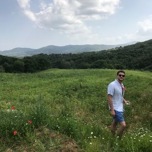 Meet your Posher, Ethan